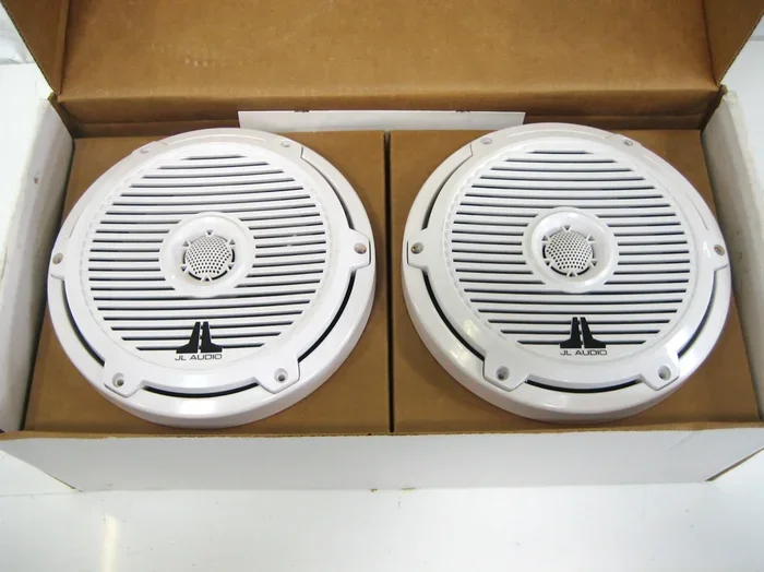 8.8 Jl Marine Speakers