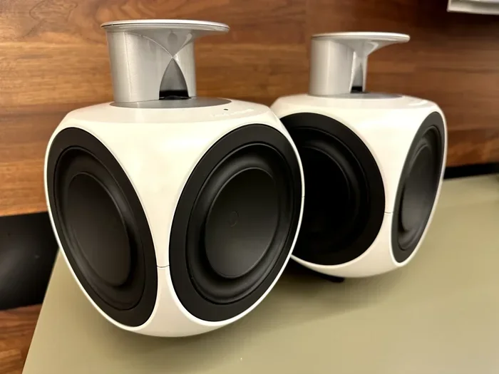 Bang and Olufsen Beolab 3 Speakers