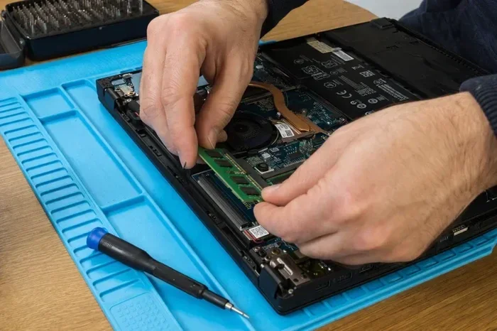How to Replace Laptop Ram