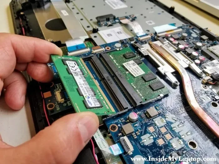How to Remove Ram from a Laptop