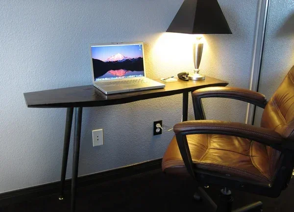 Laptop with I5 Processor and 16gb Ram