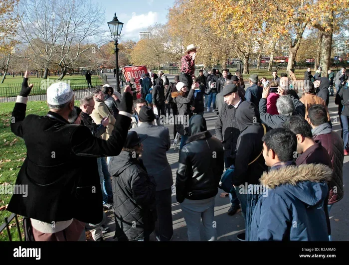 Is Speakers Corner Only on Sunday