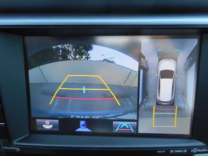 Toyota Rav4 with 360 Camera